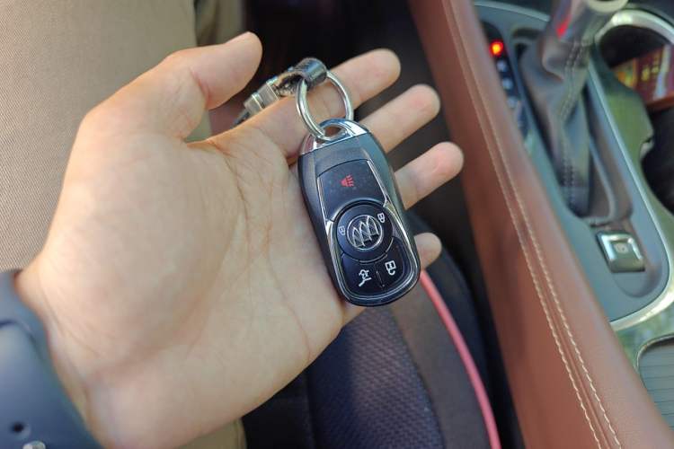 Used Buick Envision 2019 28T Four-Wheel Drive Luxury Version China V Standard Vehicle Key