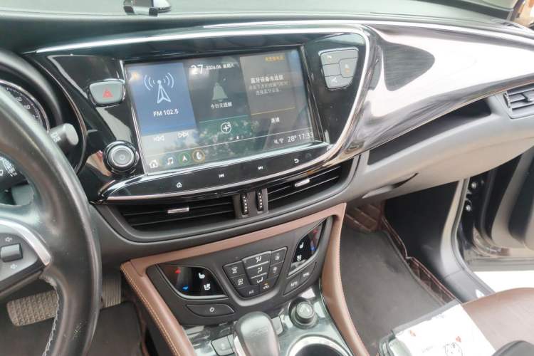 Used Buick Envision 2019 20T Two-Wheel Drive Luxury Version China VI Standard Audio And AC Panel