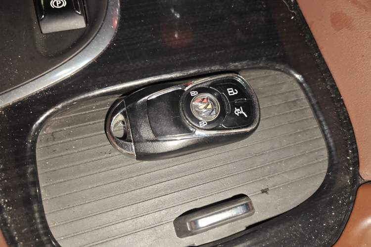Used Buick Envision 2019 28T Four-Wheel Drive Elite Version China VI Standard Interior 1