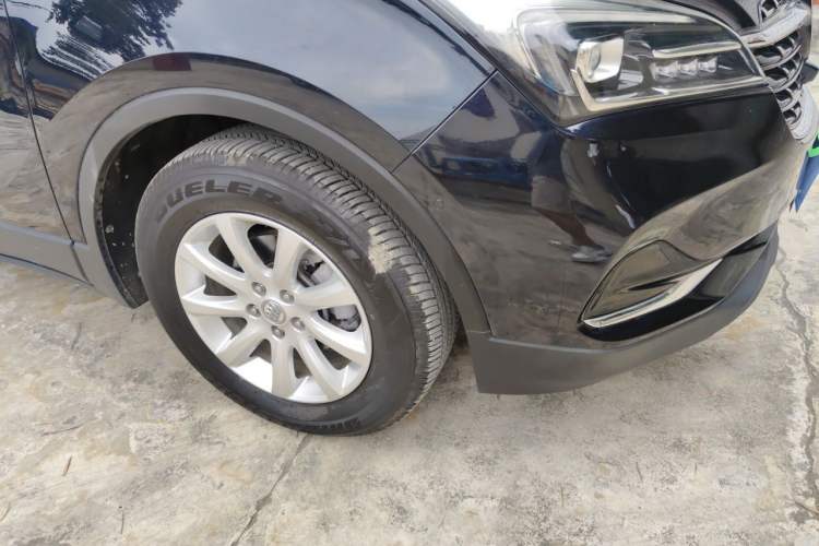 Used Buick Envision 2019 20T Two-Wheel Drive Luxury Version China VI Standard Right Front Wheel Hub