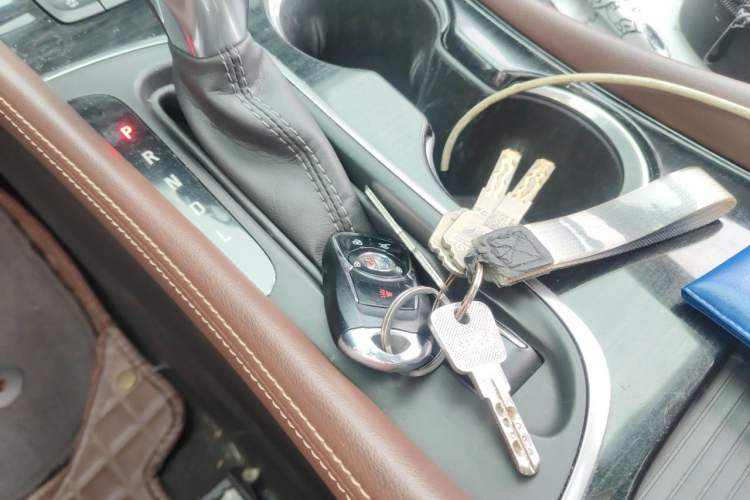 Used Buick Envision 2019 20T Two-Wheel Drive Luxury Version China VI Standard Vehicle Key
