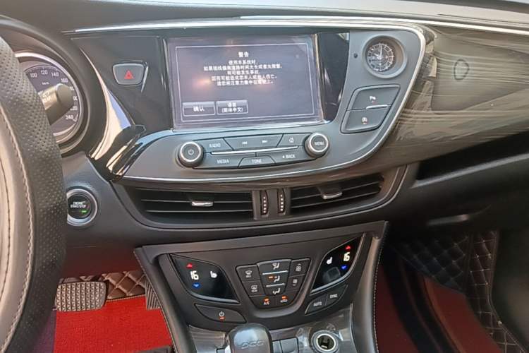 Used Buick Envision 2019 20T Two-Wheel Drive Elite Version China V Standard Audio And AC Panel