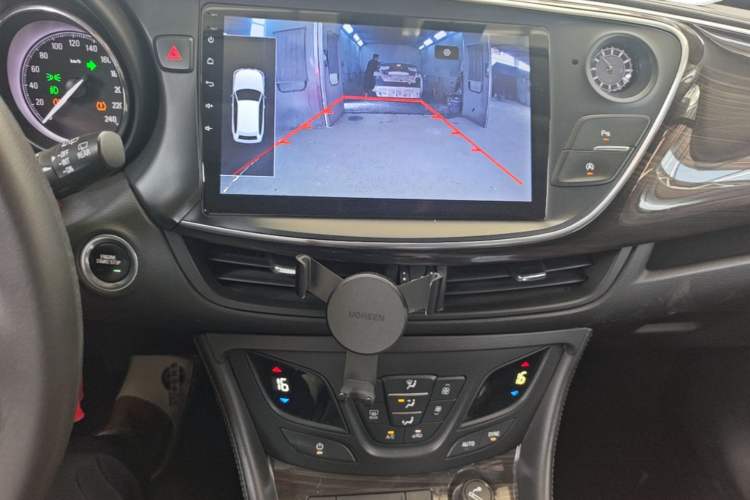 Used Buick Envision 2019 20T Two-Wheel Drive Leading Model China VI Standard Audio And AC Panel