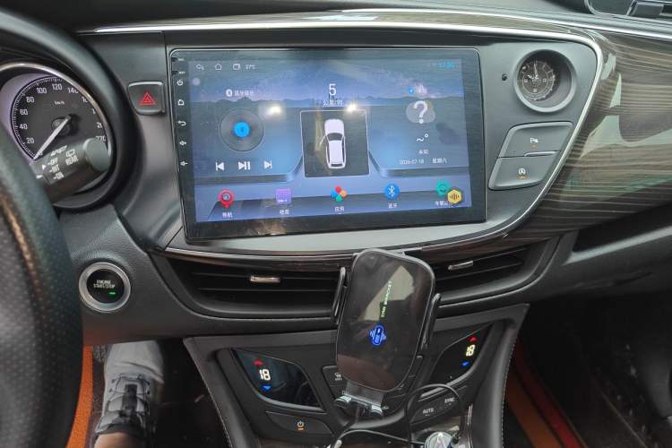 Used Buick Envision 2019 20T Two-Wheel Drive Leading Version China V Standard Audio And AC Panel