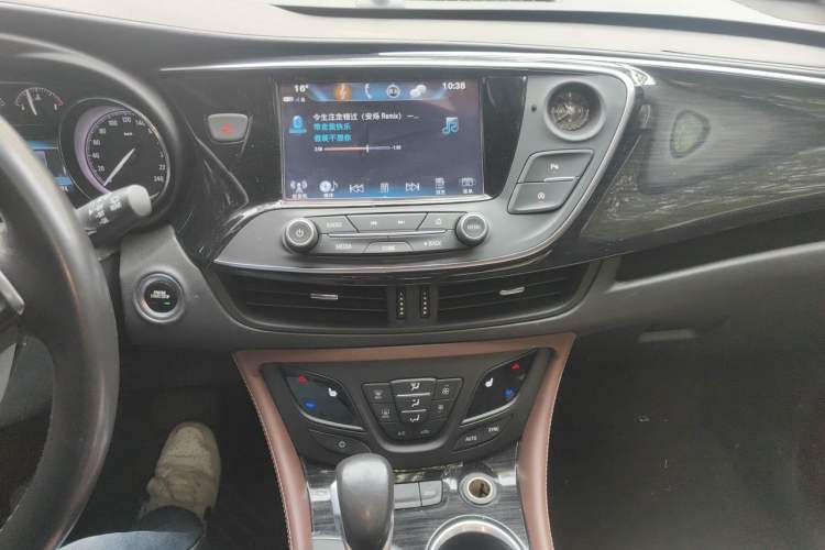 Used Buick Envision 2019 28T Four-Wheel Drive Elite Version China VI Standard Audio And AC Panel
