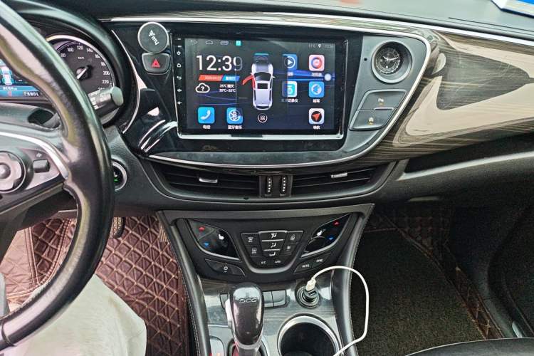 Used Buick Envision 2019 20T Two-Wheel Drive Elite Version China V Standard Audio And AC Panel