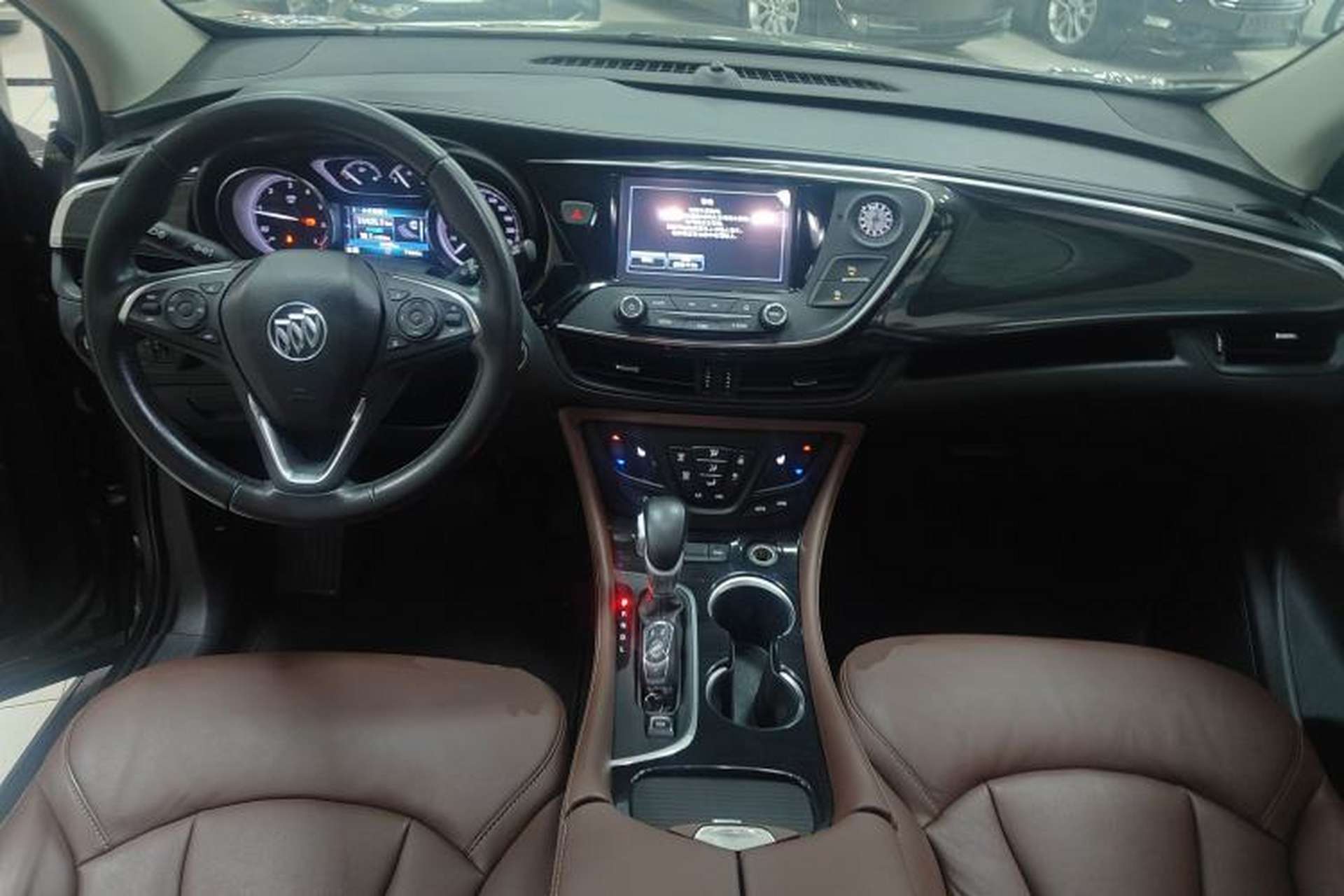 Used Buick Envision 2019 28T Four-Wheel Drive Elite Version China VI Standard Center Console