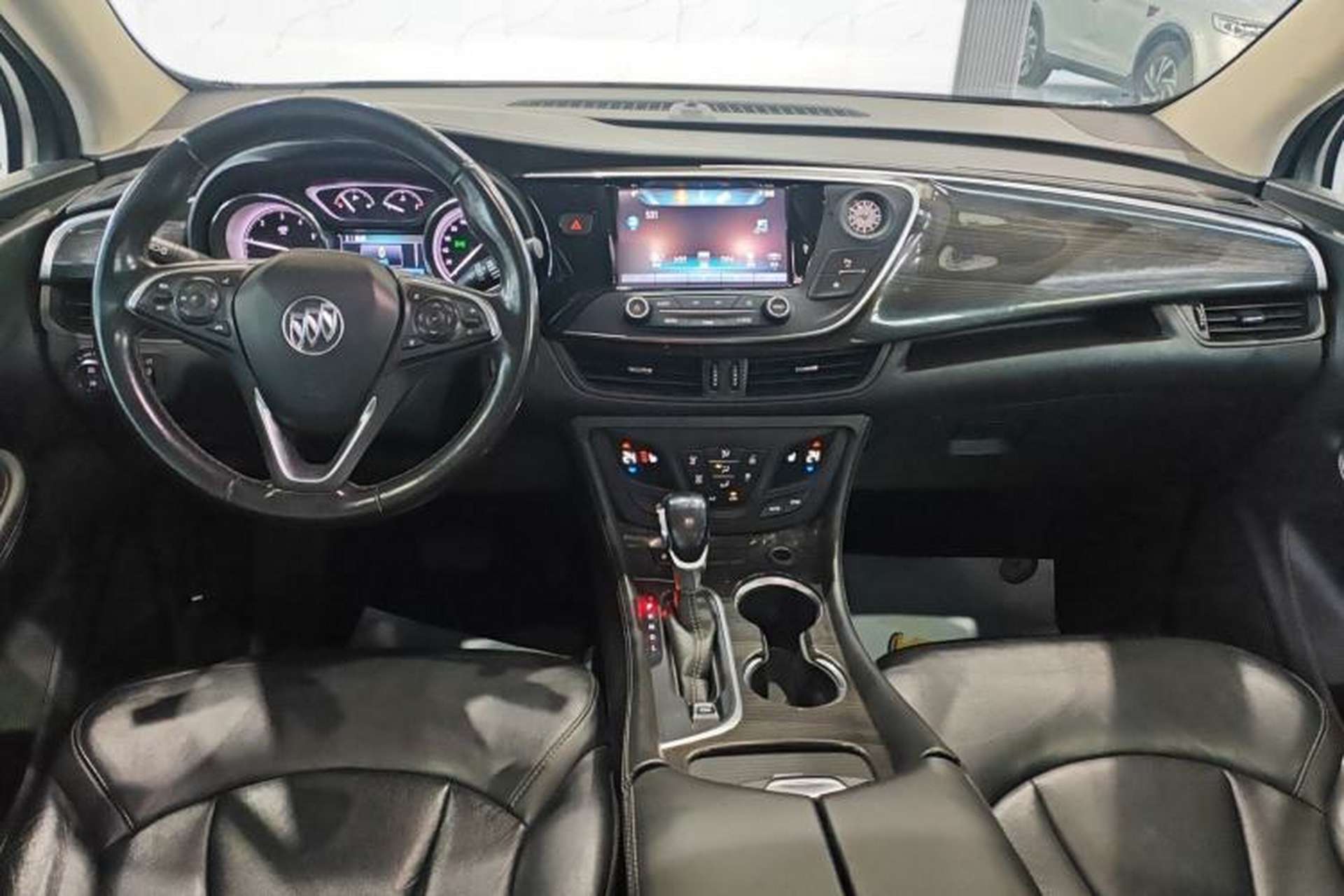 Used Buick Envision 2019 20T Two-Wheel Drive Elite Version China VI Standard Center Console