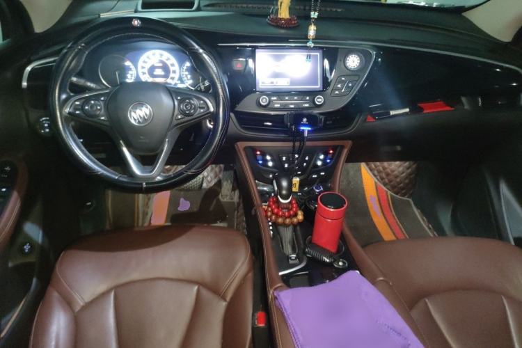 Used Buick Envision 2019 28T 4x4 Luxury Model China VI Standard Center Console