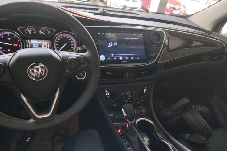 Used Buick Envision 2019 20T Two-Wheel Drive Leading Version China V Standard Center Console