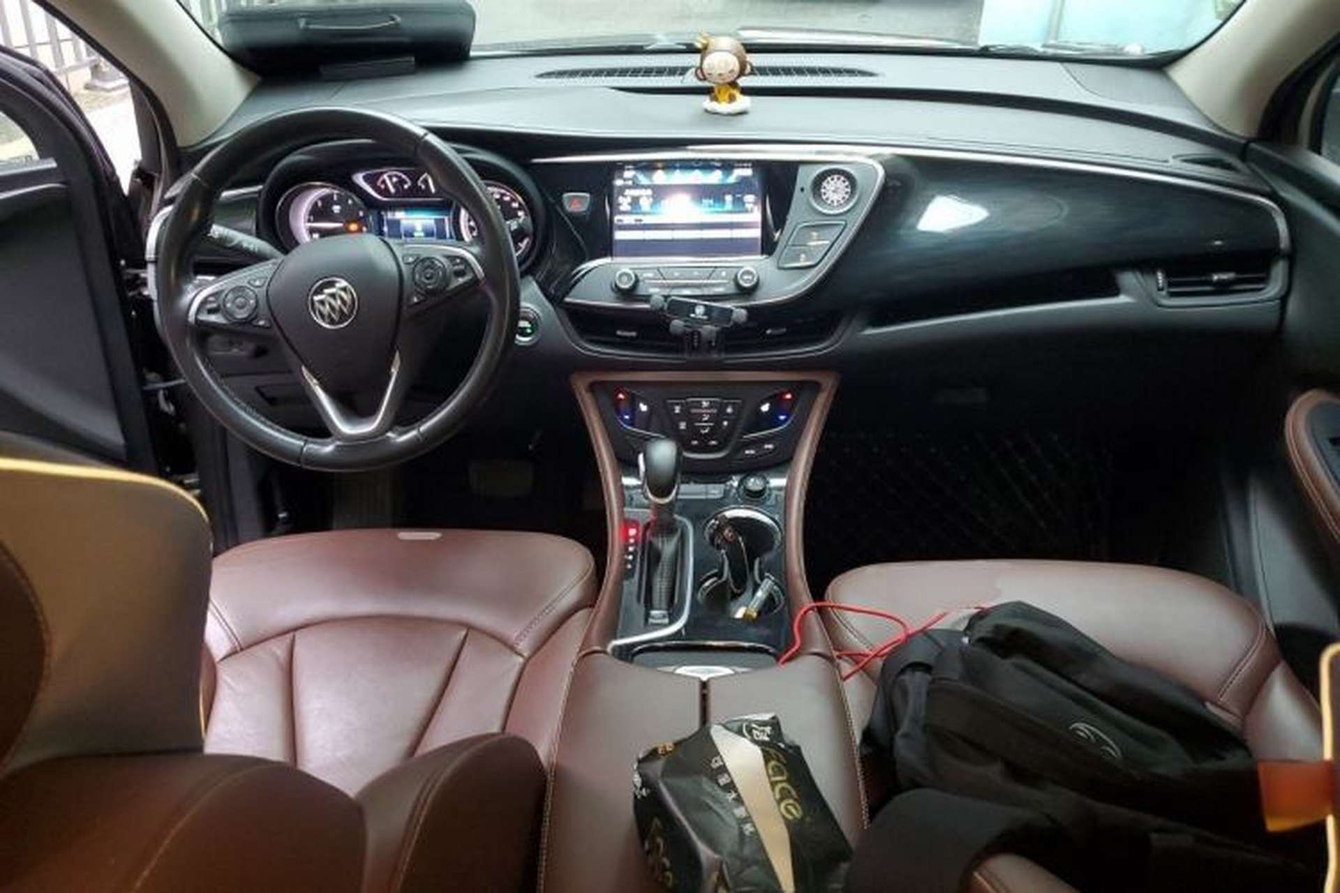 Used Buick Envision 2019 28T 4x4 Elite Version China V Standard Center Console