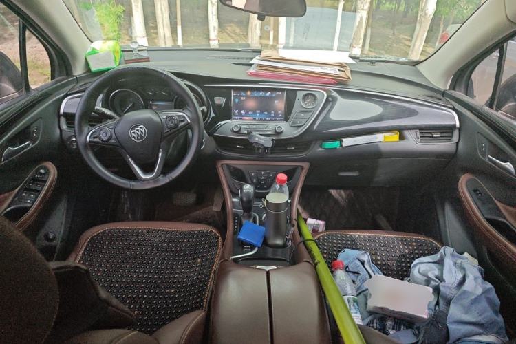 Used Buick Envision 2019 28T Four-Wheel Drive Elite Version China VI Standard Center Console