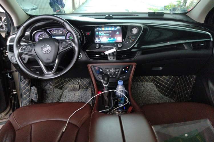 Used Buick Envision 2019 20T Two-Wheel Drive Luxury Version China VI Standard Center Console