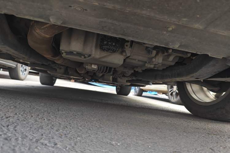 Used Buick Envision 2019 28T 4x4 Luxury Model China VI Standard Chassis Front