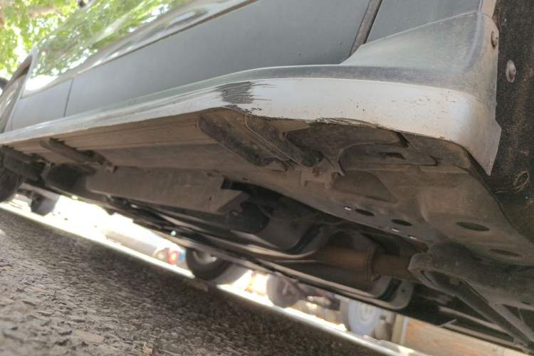 Used Buick Envision 2019 20T Two-Wheel Drive Leading Version China V Standard Chassis Front Right