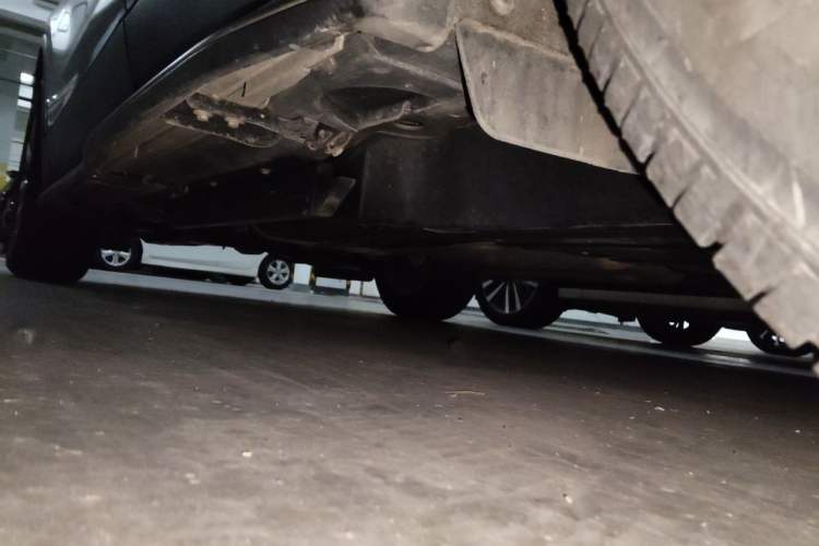 Used Buick Envision 2019 20T Two-Wheel Drive Elite Version China V Standard Chassis Rear Left