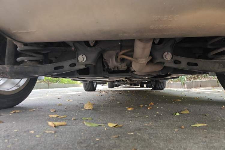 Used Buick Envision 2019 28T 4x4 Elite Version China V Standard Chassis Rear