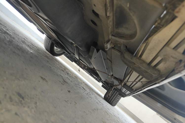 Used Buick Envision 2019 28T 4x4 Elite Version China V Standard Chassis Rear Right