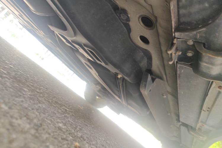 Used Buick Envision 2019 28T 4x4 Luxury Model China VI Standard Chassis Rear Right