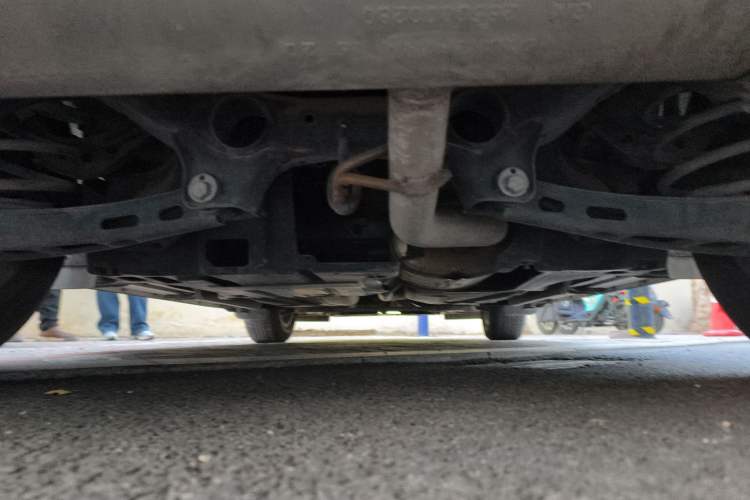 Used Buick Envision 2019 20T Two-Wheel Drive Leading Model China VI Standard Chassis Rear