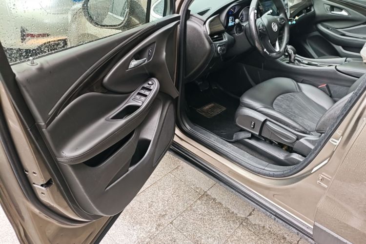 Used Buick Envision 2019 20T Two-Wheel Drive Leading Model China VI Standard Driver Seat