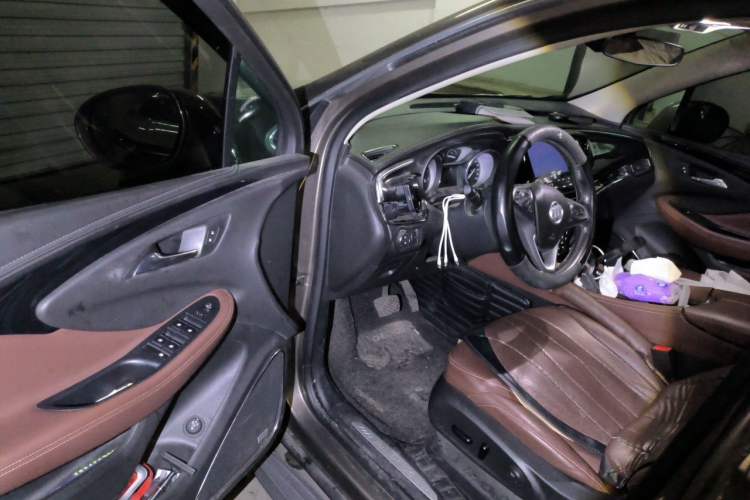 Used Buick Envision 2019 28T Four-Wheel Drive Elite Version China VI Standard Driver Seat