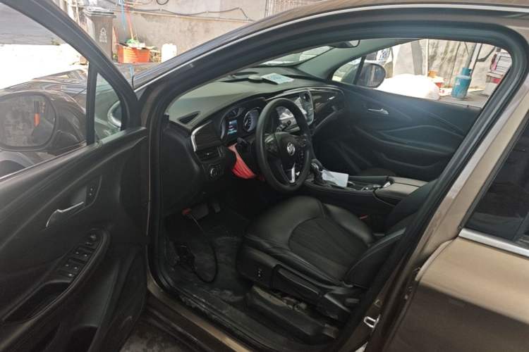Used Buick Envision 2019 20T Two-Wheel Drive Leading Model China VI Standard Driver Seat