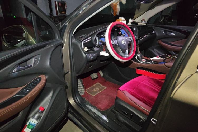 Used Buick Envision 2019 28T 4x4 Elite Version China V Standard Driver Seat