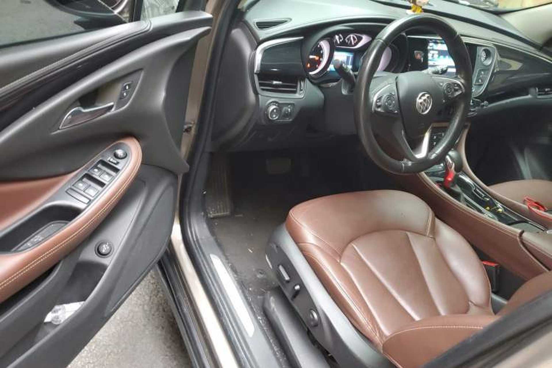 Used Buick Envision 2019 28T 4x4 Elite Version China V Standard Driver Seat