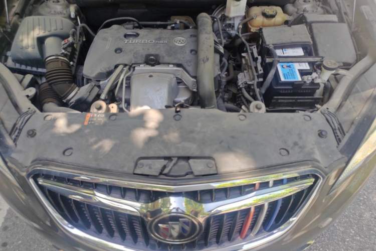 Used Buick Envision 2019 28T 4x4 Luxury Model China VI Standard Engine Bay