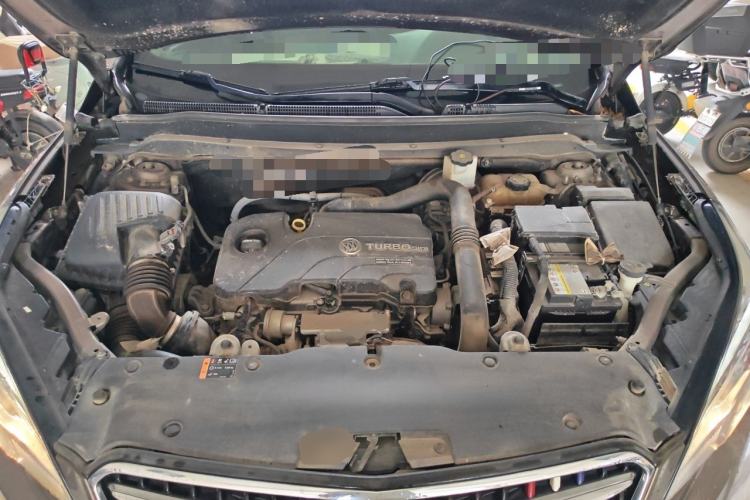 Used Buick Envision 2019 20T Two-Wheel Drive Leading Version China V Standard Engine Bay