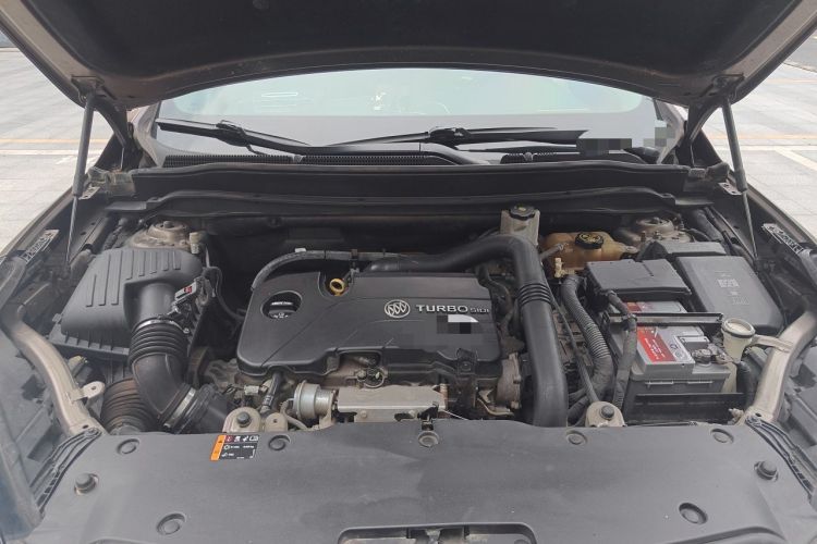 Used Buick Envision 2019 20T Two-Wheel Drive Leading Version China V Standard Engine Bay