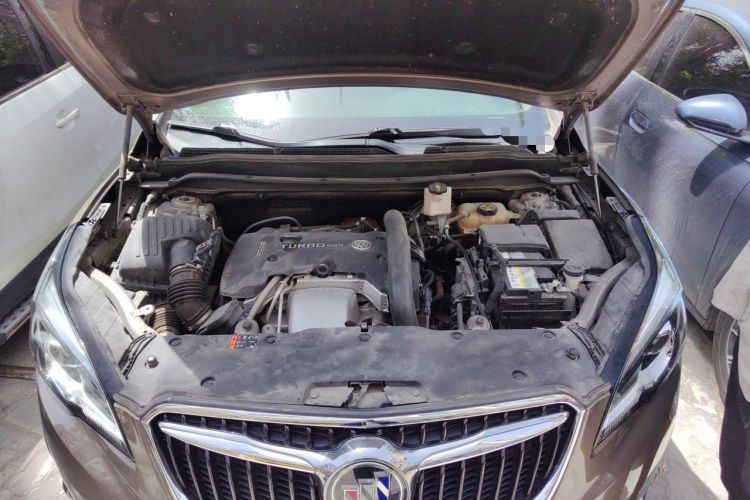 Used Buick Envision 2019 28T 4x4 Luxury Model China VI Standard Engine Bay