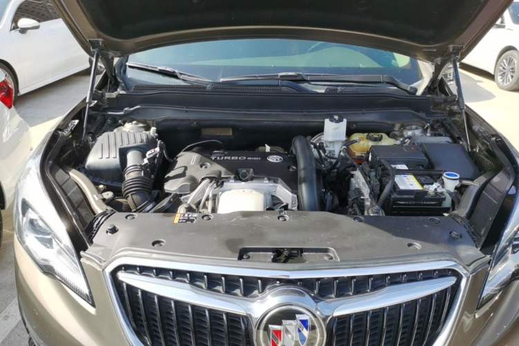 Used Buick Envision 2019 28T 4x4 Luxury Model China VI Standard Engine Bay