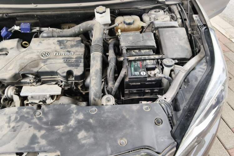 Used Buick Envision 2019 20T Two-Wheel Drive Leading Model China VI Standard Engine Bay Left