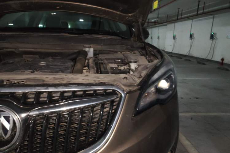 Used Buick Envision 2019 20T Two-Wheel Drive Elite Version China V Standard Engine Bay Left
