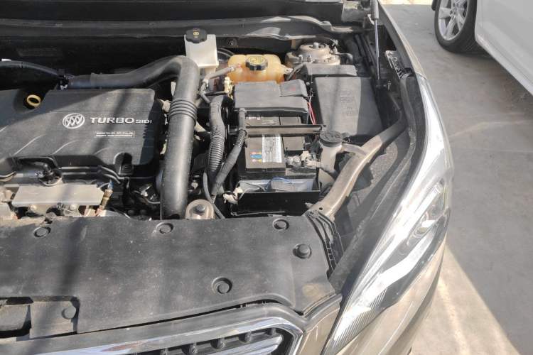 Used Buick Envision 2019 20T Two-Wheel Drive Leading Model China VI Standard Engine Bay Left