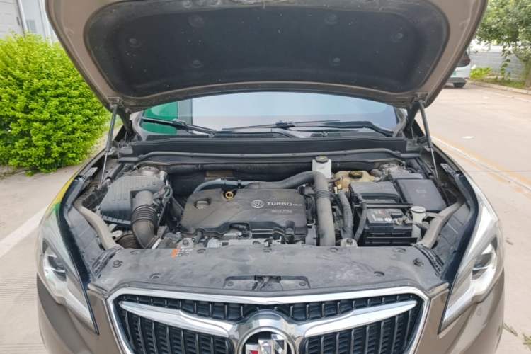 Used Buick Envision 2019 20T Two-Wheel Drive Luxury Version China VI Standard Engine Bay