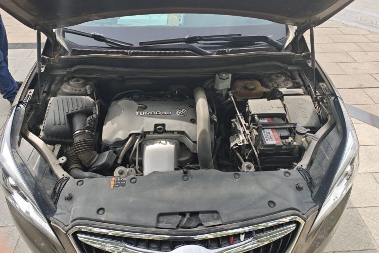 Used Buick Envision 2019 28T Four-Wheel Drive Elite Version China VI Standard Engine Bay