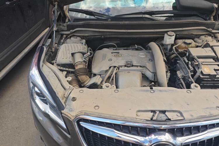 Used Buick Envision 2019 28T 4x4 Luxury Model China VI Standard Engine Bay Right