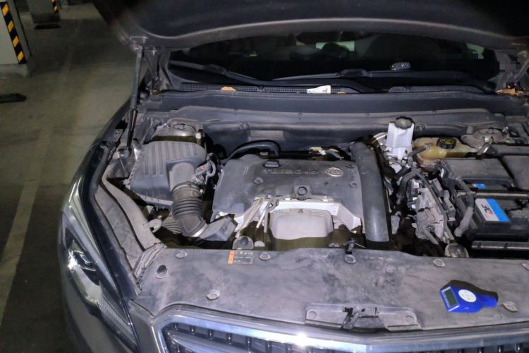 Used Buick Envision 2019 28T Four-Wheel Drive Elite Version China VI Standard Engine Bay Right