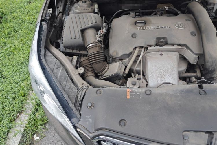 Used Buick Envision 2019 28T Four-Wheel Drive Elite Version China VI Standard Engine Bay Right