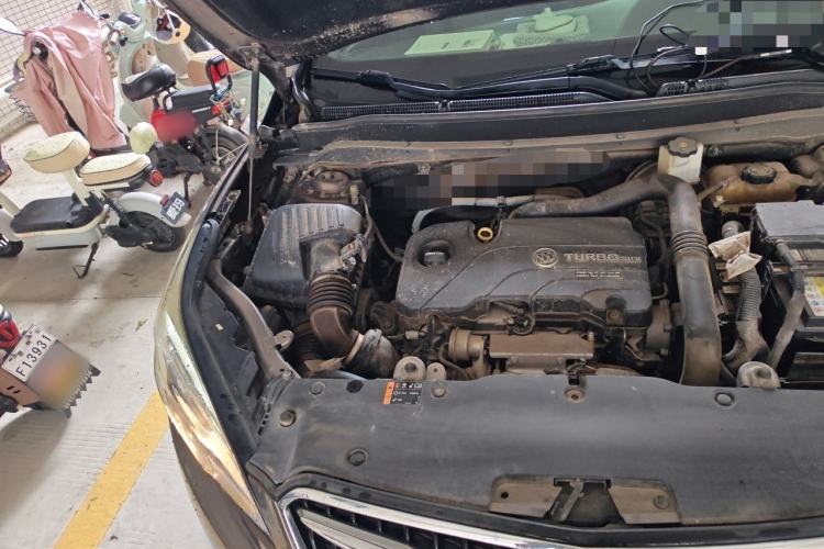 Used Buick Envision 2019 20T Two-Wheel Drive Leading Version China V Standard Engine Bay Right