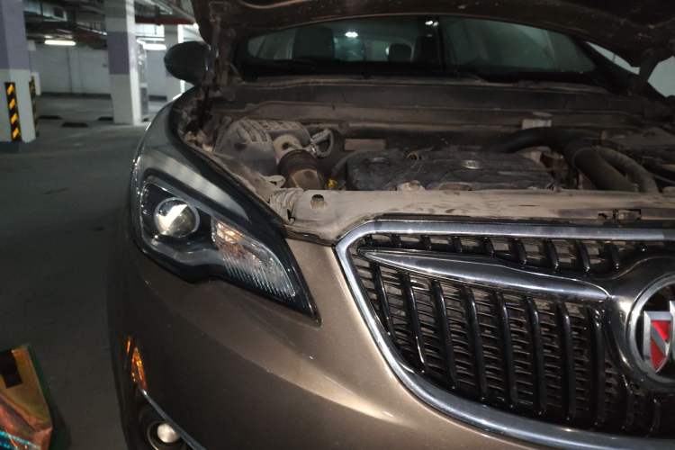 Used Buick Envision 2019 20T Two-Wheel Drive Elite Version China V Standard Engine Bay Right