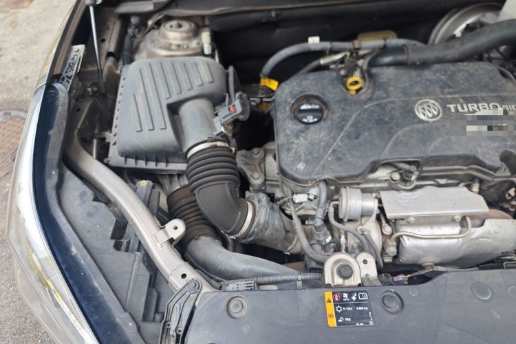 Used Buick Envision 2019 20T Two-Wheel Drive Leading Version China V Standard Engine Bay Right