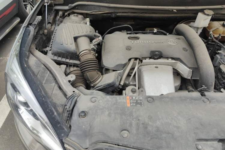 Used Buick Envision 2019 28T Four-Wheel Drive Elite Version China VI Standard Engine Bay Right