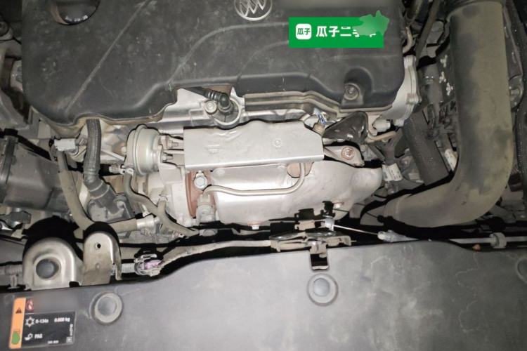 Used Buick Envision 2019 20T Two-Wheel Drive Luxury Version China VI Standard Engine Bay