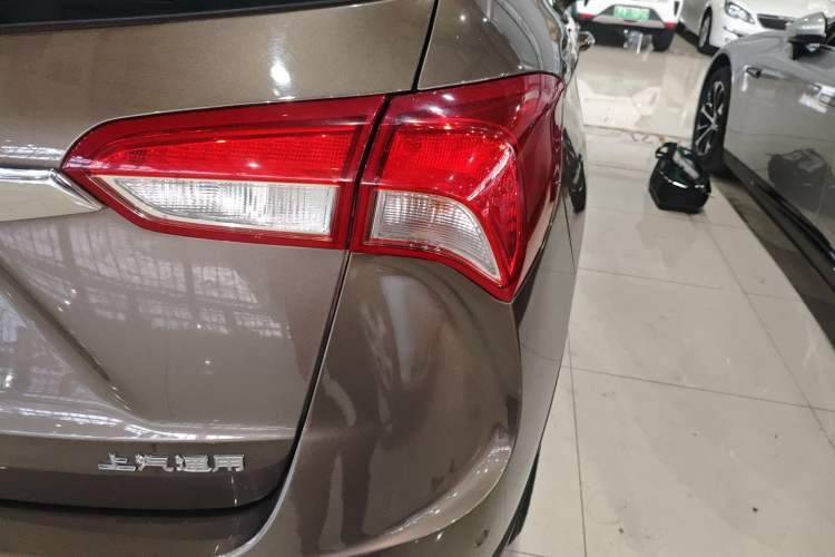 Used Buick Envision 2019 20T Two-Wheel Drive Leading Version China V Standard Exterior 3