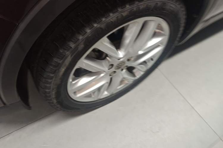 Used Buick Envision 2019 28T Four-Wheel Drive Elite Version China VI Standard Exterior 4
