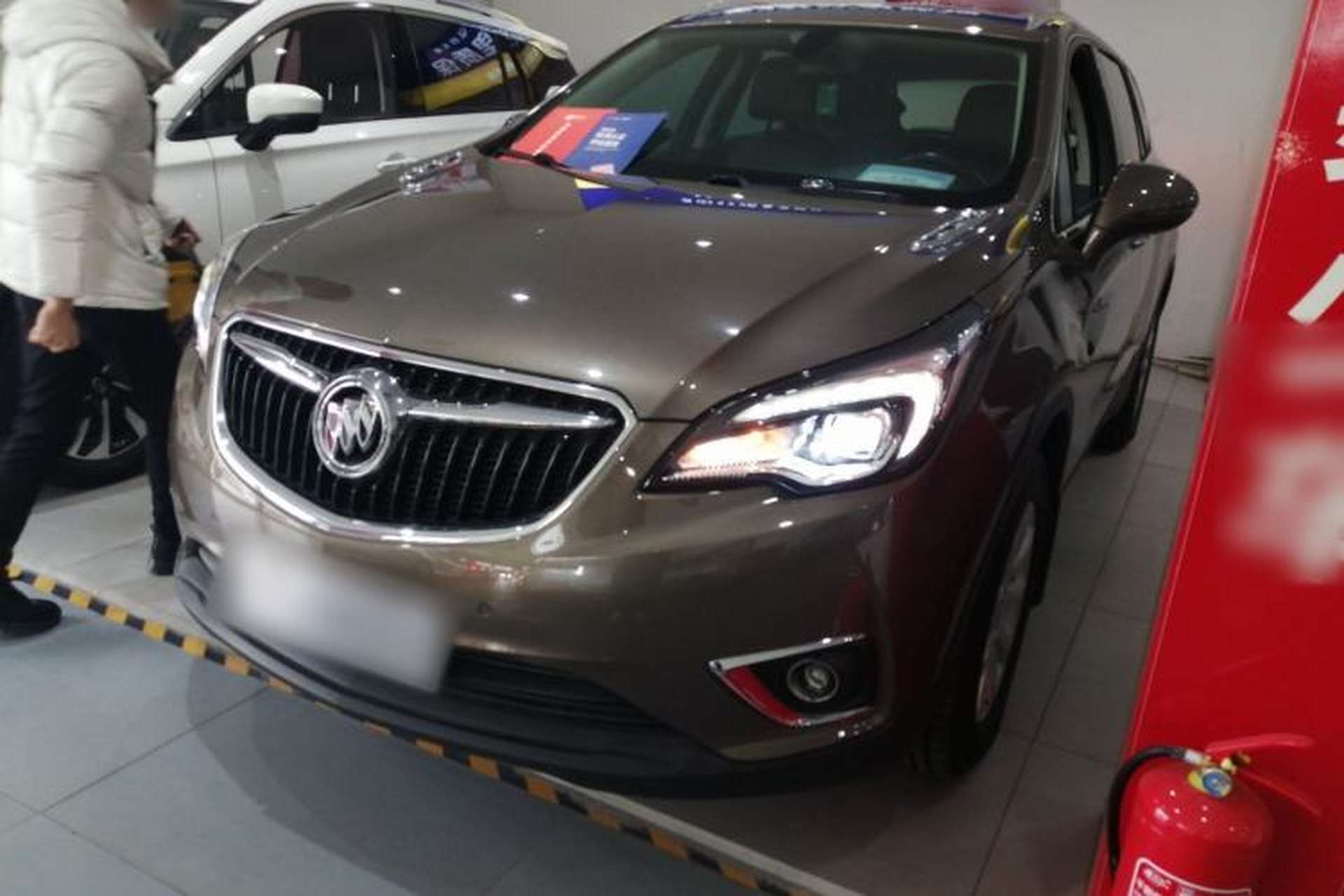 Used Buick Envision 2019 20T Two-Wheel Drive Luxury Version China VI Standard Front Left 45 Deg
